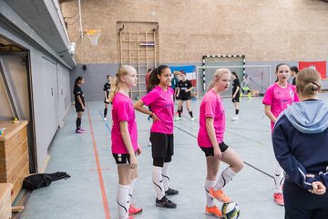 Bild 35 - wCJ Loewinnen Cup C1